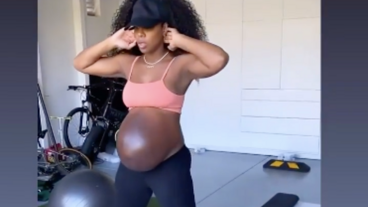 Kelly Rowland shops for post-pregnancy Belly Bandit shapewear
