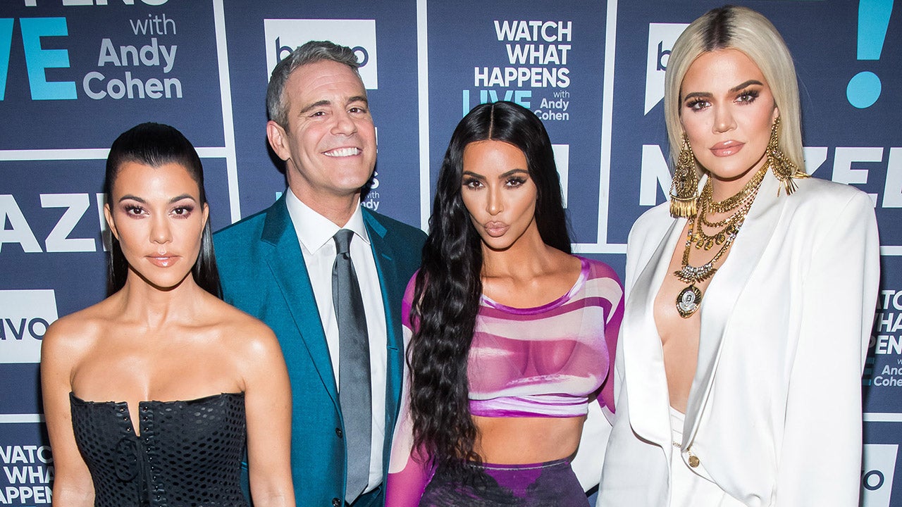 Kourtney Kardashian, Andy Cohen, Kim Kardashian and Khloe Kardashian 