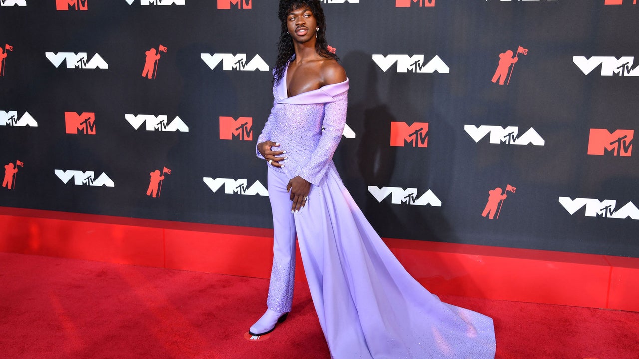 lil nas x purple dress Lil Nas X wows BET Awards 2021 red carpet in elaborate gown