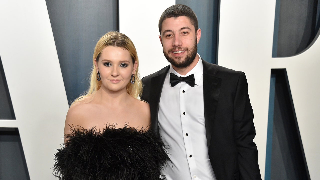 Abigail Breslin Is Engaged to Boyfriend Ira Kunyansky Entertainment