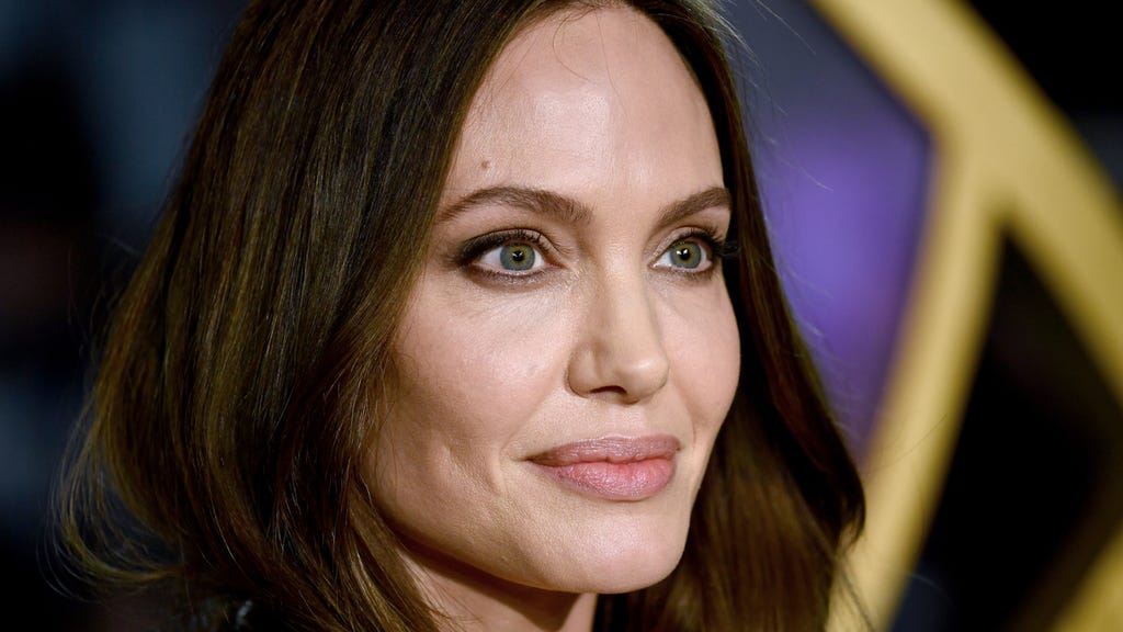 Angelina Jolie