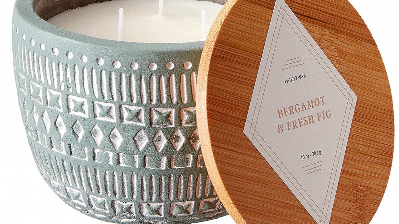 Best Spring Candles, Top Scents for Spring 2023