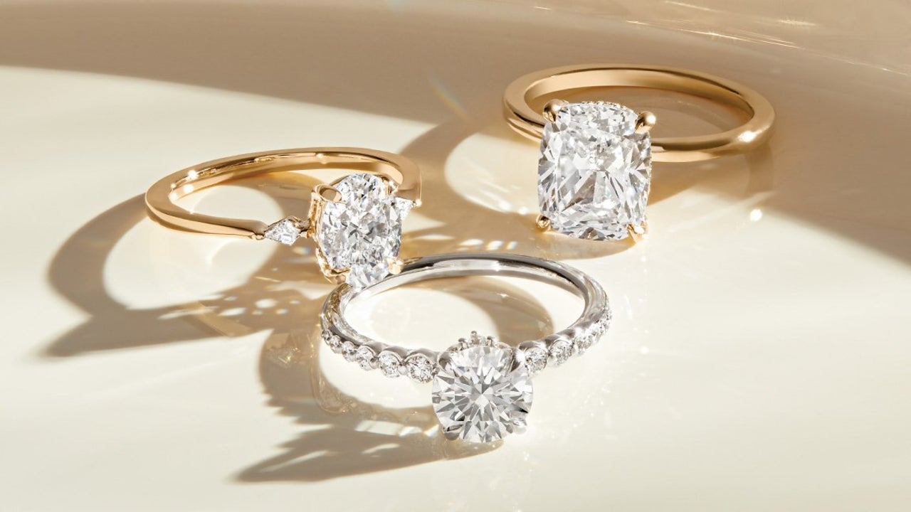 Lab-Created Diamond Necklaces | Taylor Custom Rings