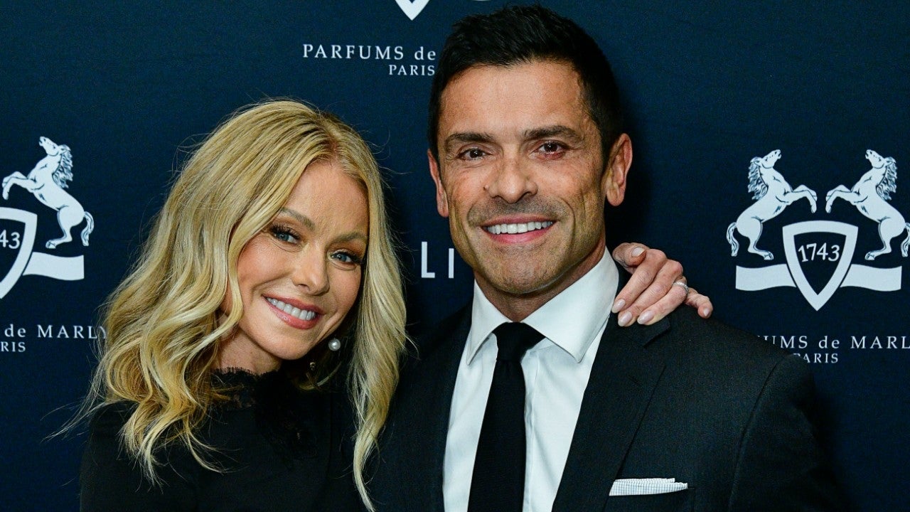 Kelly Ripa and Mark Consuelos to Co-Host Live Together A Look Back at Their Love Story Entertainment Tonight picture