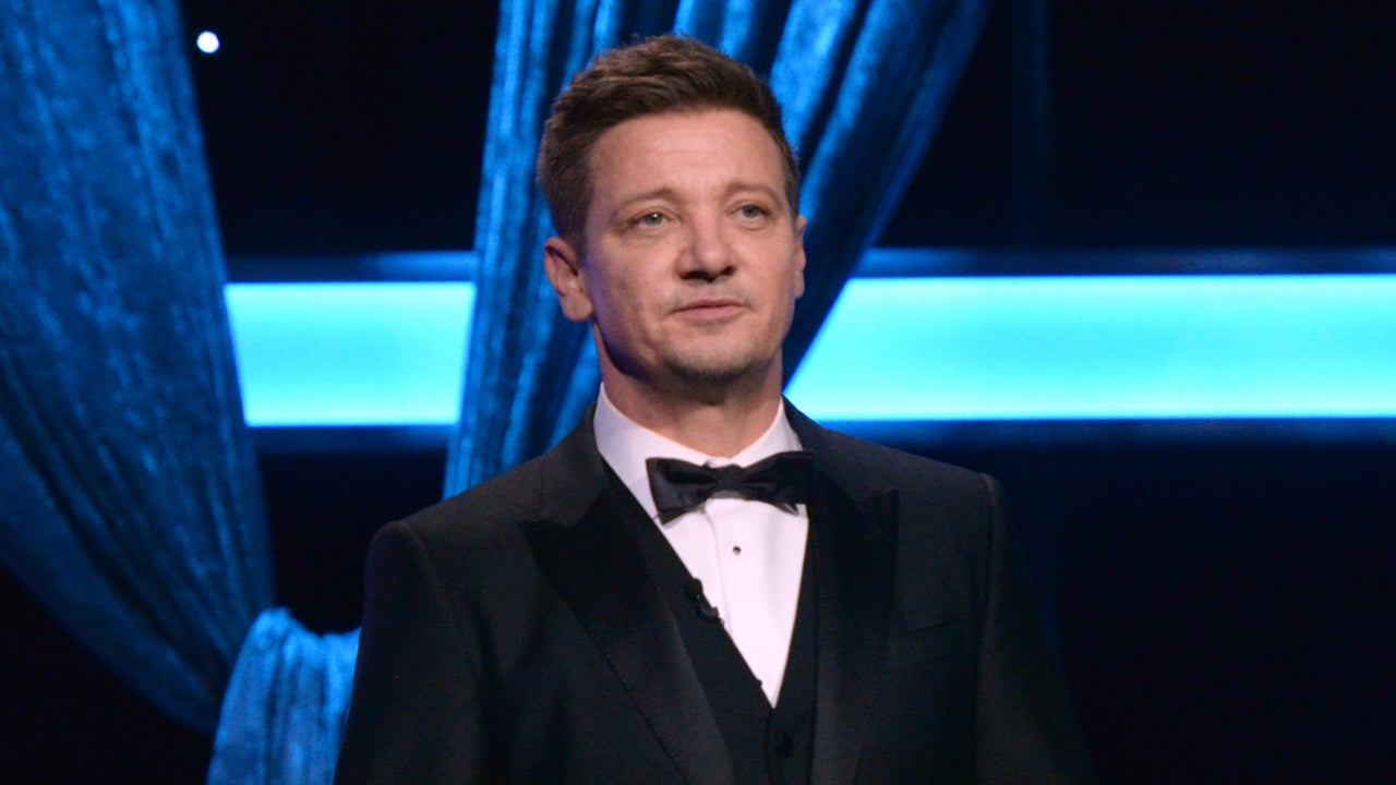 Jeremy Renner's Face Bruises Removed From 'Mayor of Kingstown' Poster ...