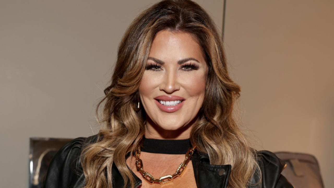 Real Housewives of Orange County Star Emily Simpson Shares Before-and-After Facelift Photos Entertainment Tonight photo