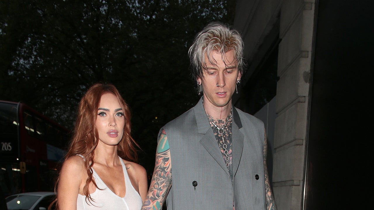 Megan Fox and Machine Gun Kelly Are 'Taking Some Space,' But 'Still Together as a Couple,' Source Says - Vimarsana News