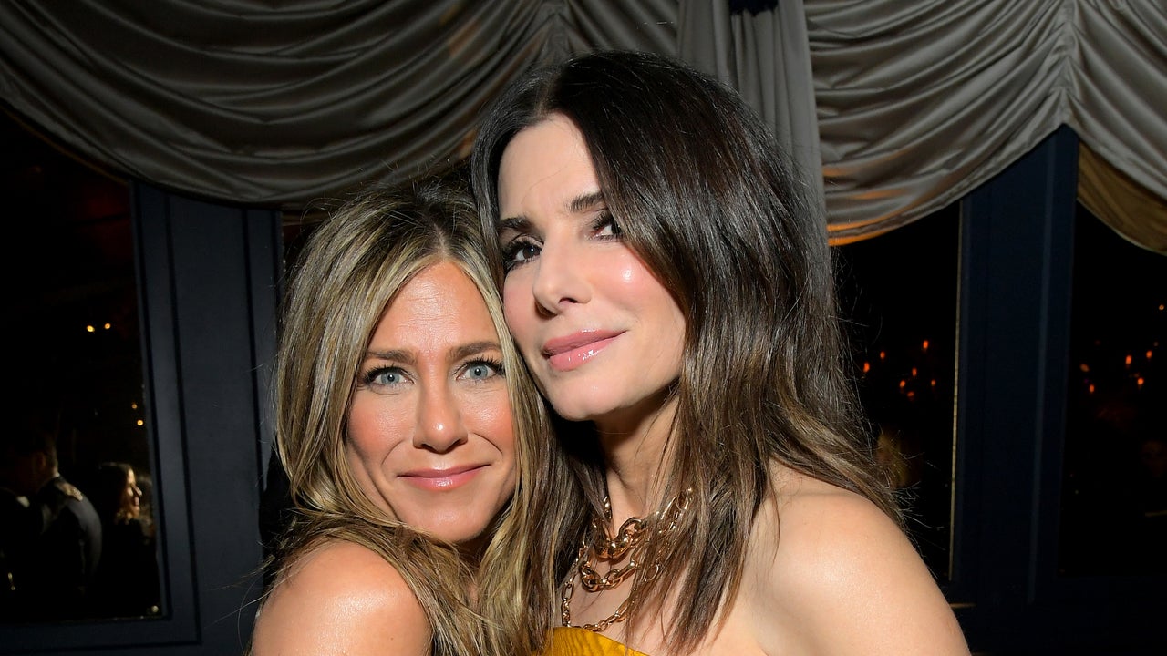 Jennifer Aniston and Sandra Bullock attend the Netflix 2020 Golden Globes After Party on January 05, 2020 in Los Angeles, California.