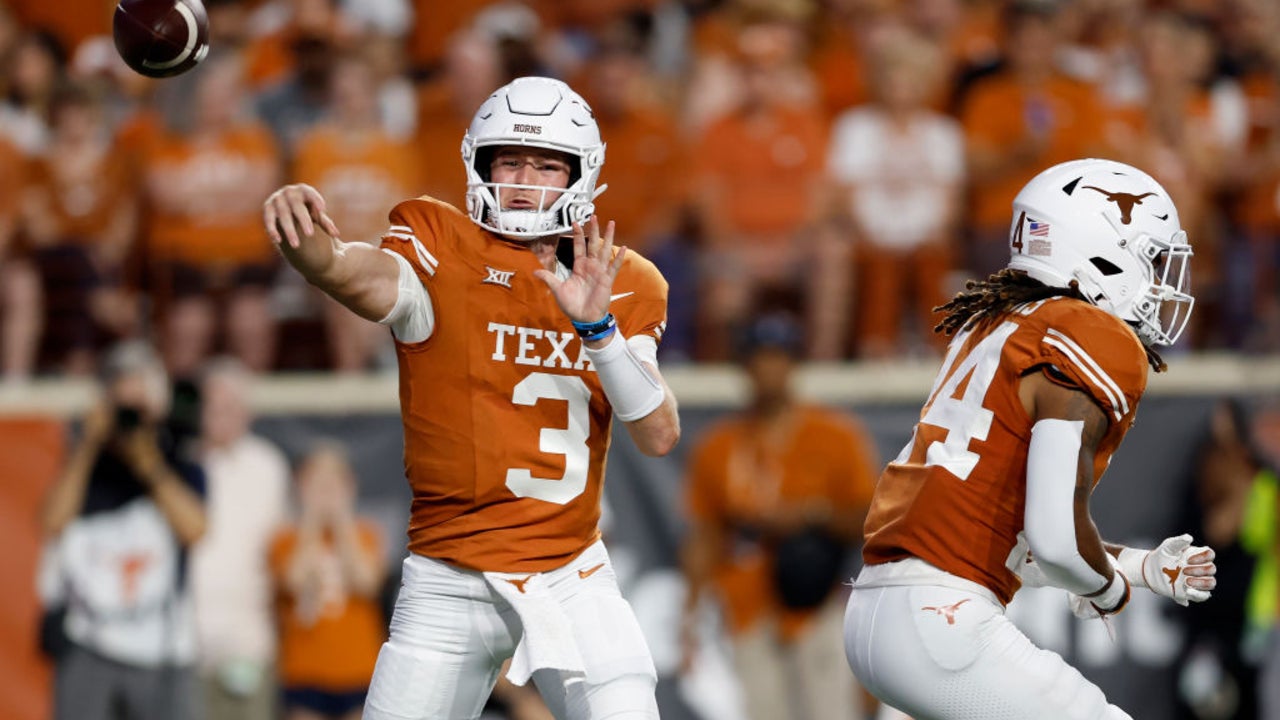 How To Watch Texas Longhorns Vs Kansas Jayhawks Online TV Channel GettyImages 1694855406 