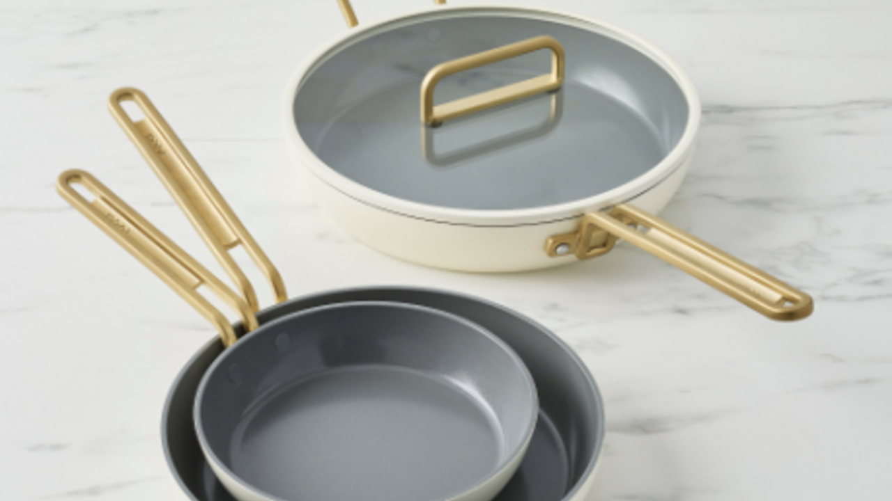 GreenPan™ Stanley Tucci™ Ceramic Nonstick 11-Piece Cookware Set in 2023