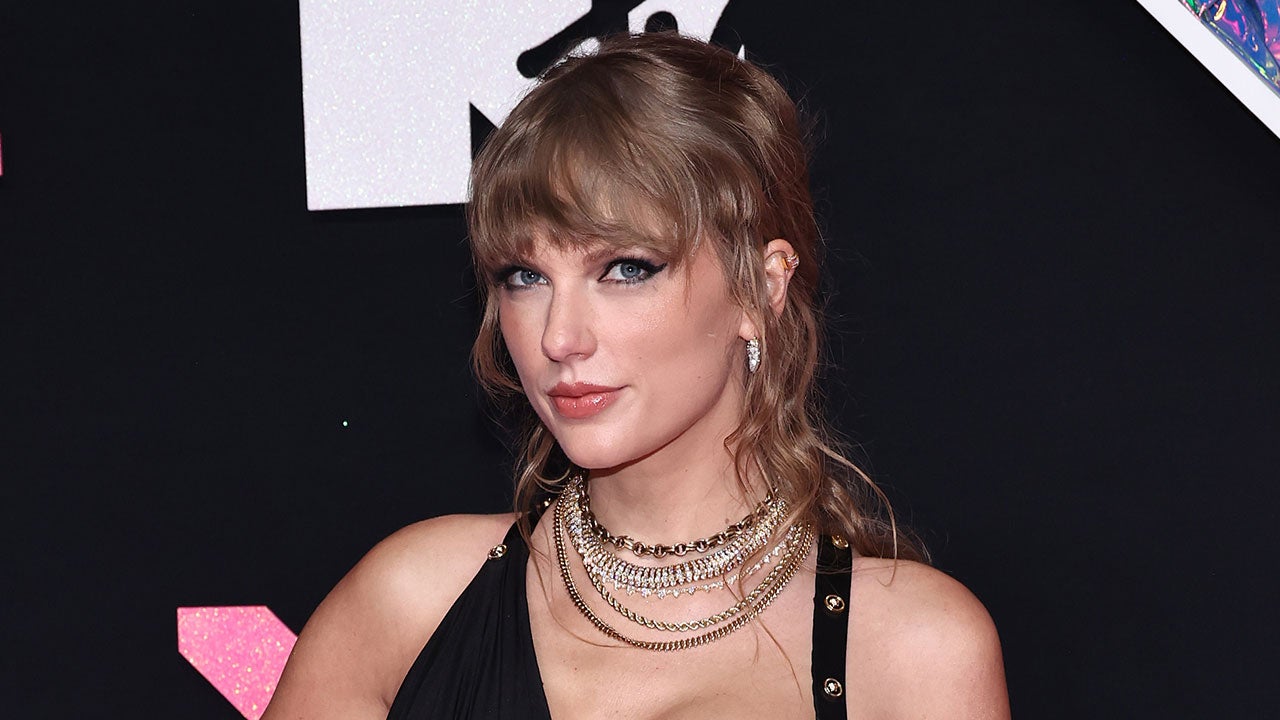 Taylor Swift Is Perfectly Bejeweled on the 2023 MTV Video Music Awards ...