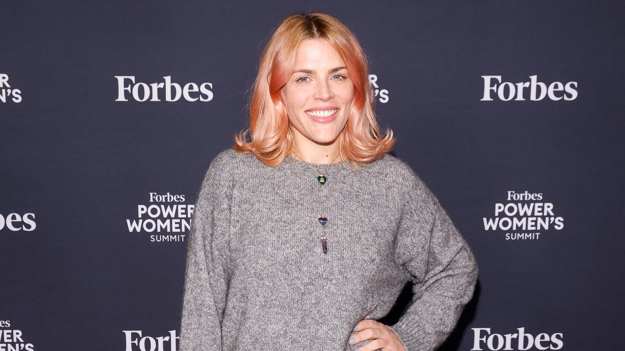 Busy Philipps Shares Video of Her Falling, Calls This Year ‘Finished’ Busy Philipps Shares Video of Her Falling, Calls This Year ‘Finished’
