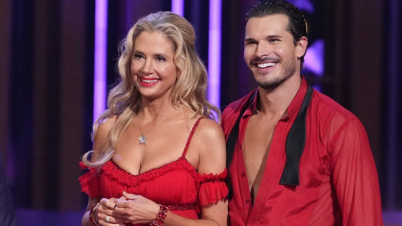 Mira Sorvino and Daughter Mattea on Dancing Together for Iconic ‘DWTS’ Routine (Exclusive)