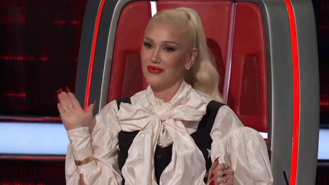 ‘The Voice’: Gwen Stefani Threatens to Spank a Team Member! ‘The Voice’: Gwen Stefani Threatens to Spank a Team Member!