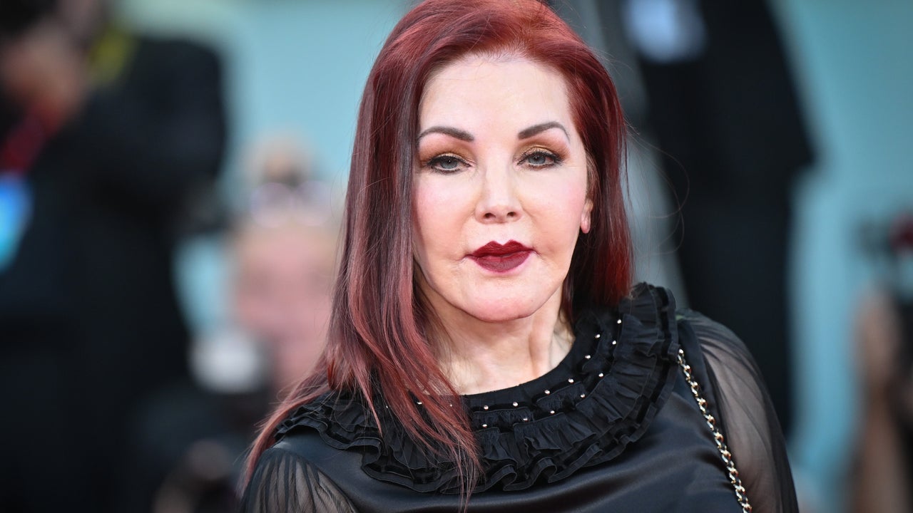Priscilla Presley Feels 'Great' About Being Buried Near Elvis Presley ...