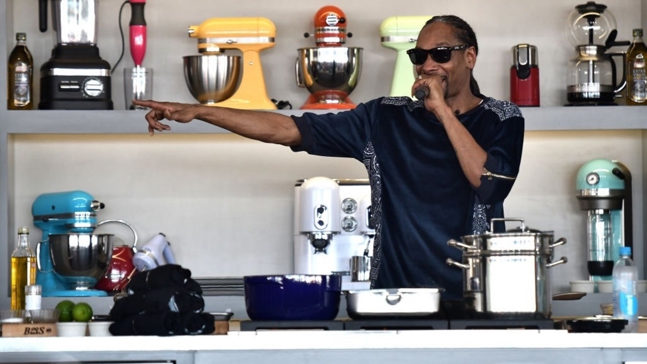 Snoop Dogg’s New Cookbook Makes a Great Holiday Gift and It’s Only $14