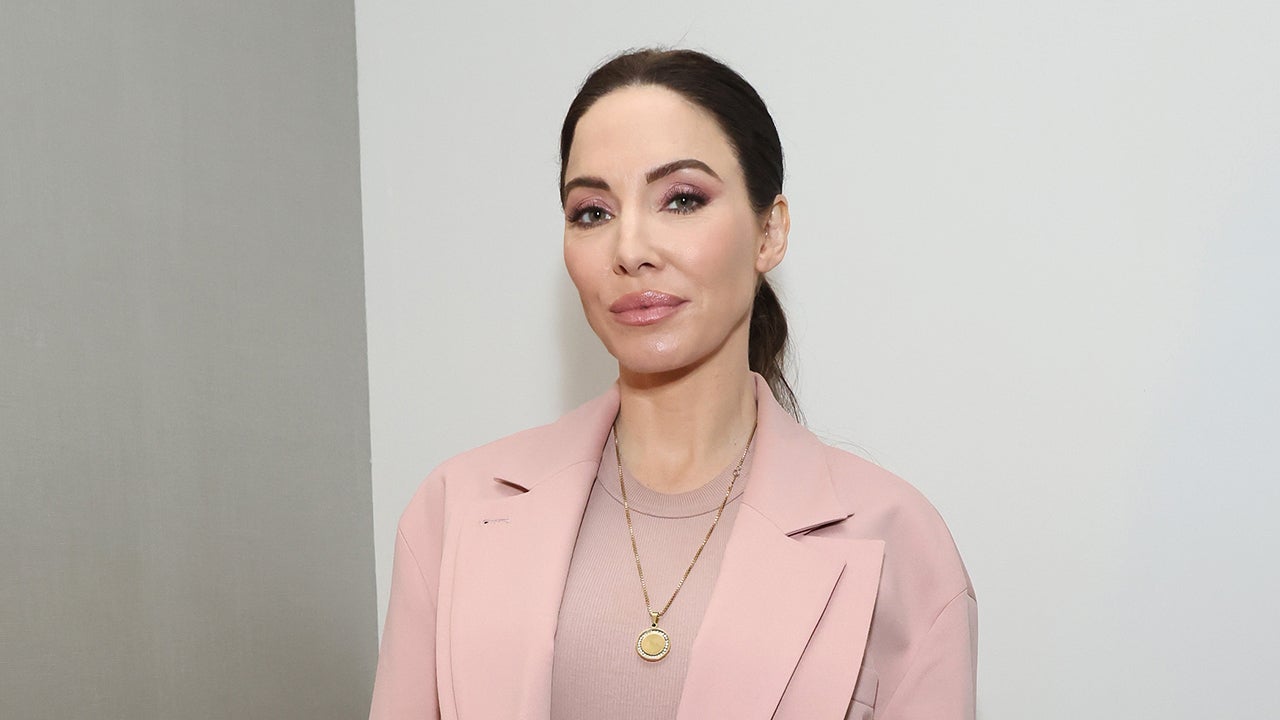 Whitney Cummings Details Her Postpartum Body After Son’s Birth