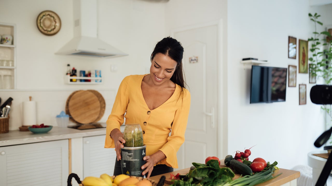 The 10 Best Personal Blenders of 2024 | Entertainment Tonight - Vimarsana News