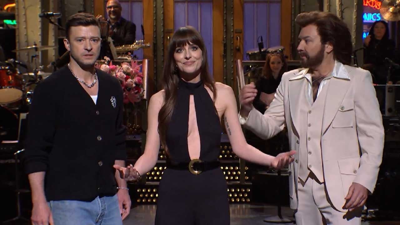 Sorpresivas apariciones de Justin Timberlake y Jimmy Fallon en el monólogo de Dakota Johnson en ‘SNL’