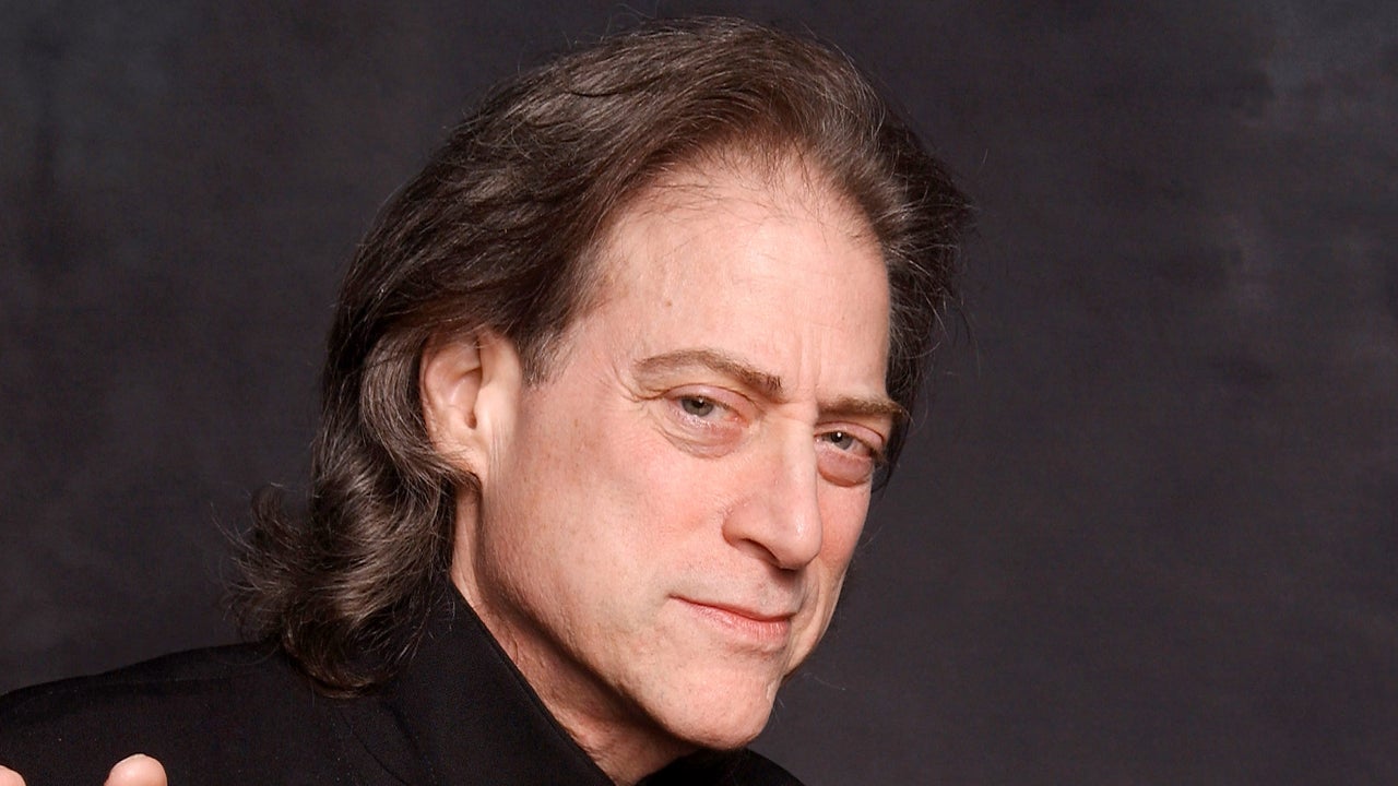 Richard Lewis, Comedian and 'Curb Your Enthusiasm' Actor, Dead at 76 - Vimarsana News