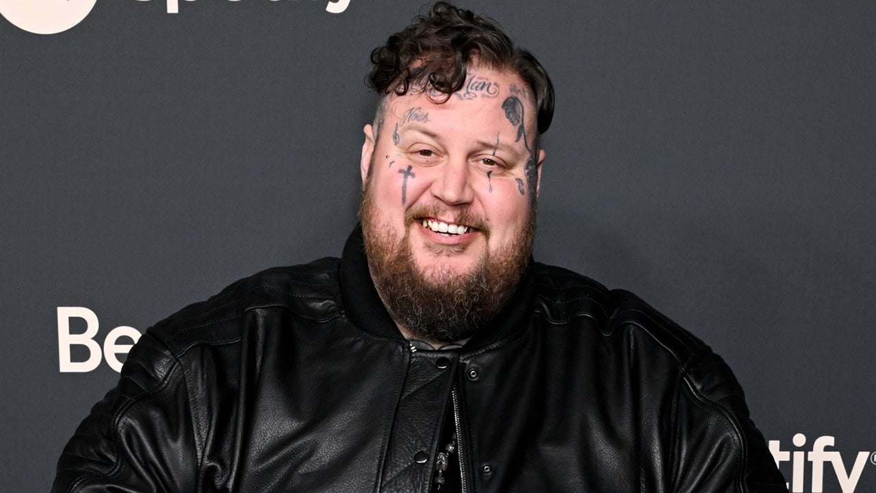 Jelly Roll Says He Expects to Be Emotional at GRAMMYs: 'I Might Cry ...
