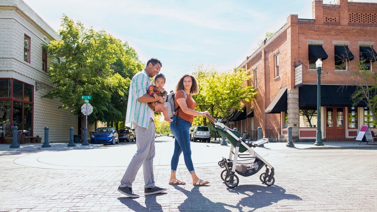 Walmart Baby Days Sale 2024: Shop the Best Deals on Strollers, Car Seats and More Baby Essentials - Vimarsana News