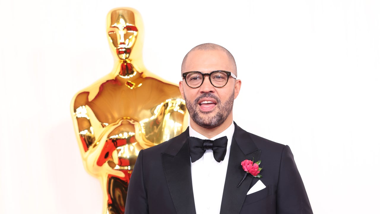 'American Fiction' Wins Best Screenplay Oscar in a Surprise Upset - Vimarsana News
