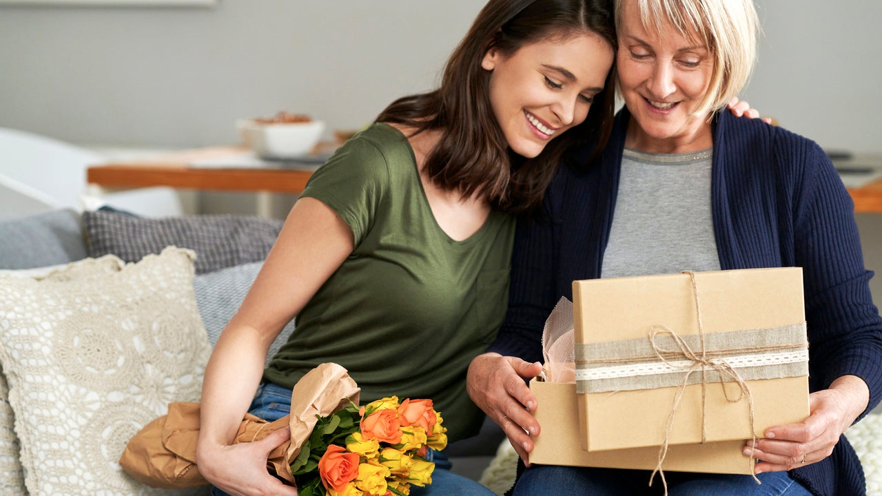 The Top Mother's Day Tech Gifts of 2024: Apple, iRobot, Google & More - Vimarsana News