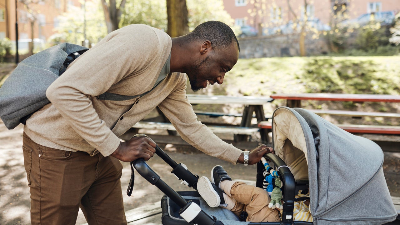 Best Diaper Bags to Gift New Dads for Father's Day 2024: Shop Practical and Stylish Bags for Fathers On-The-Go - Vimarsana News