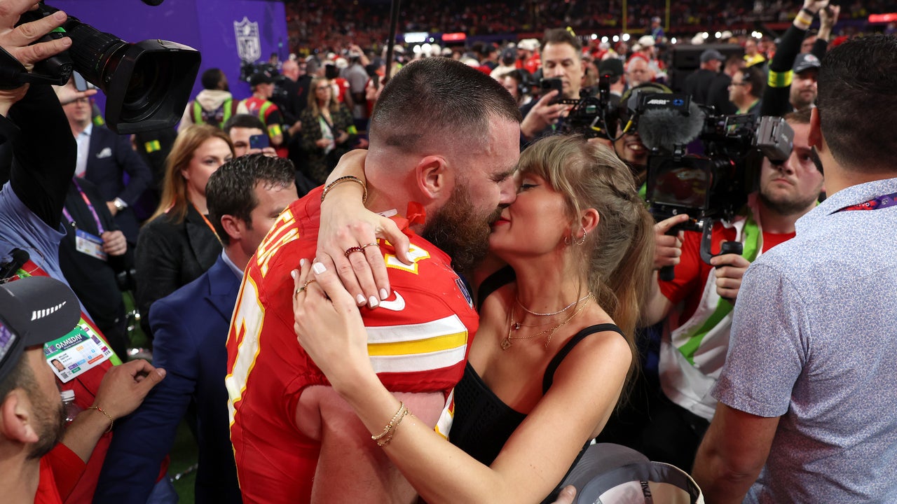 Eyewitness says Taylor Swift and Travis Kelce were 'affectionate all night long' at Patrick Mahomes event in Las Vegas