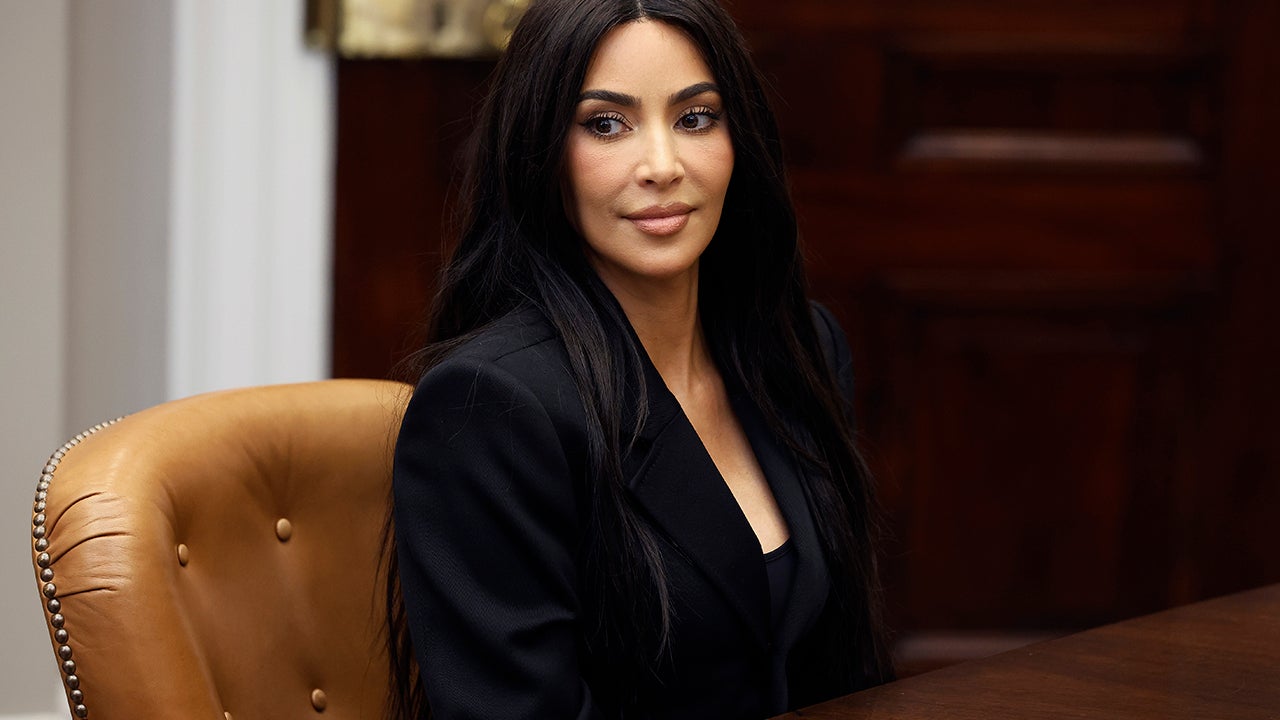 Kim Kardashian visita la Casa Blanca y se reúne con Kamala Harris para discutir reforma de justicia penal