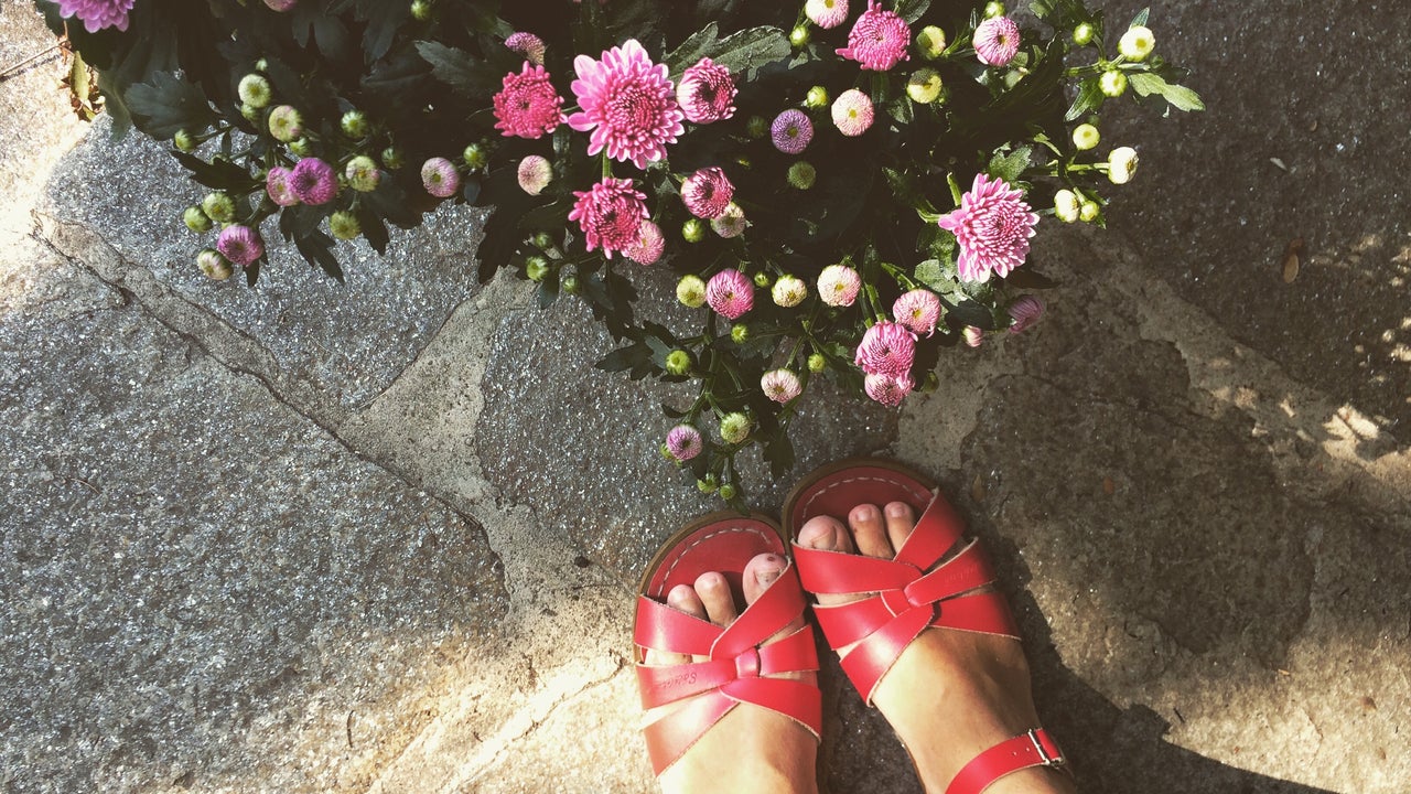 The Best Women's Sandals for Spring 2024: Shop On-Trend Flats, Heels, Wedges and More - Vimarsana News