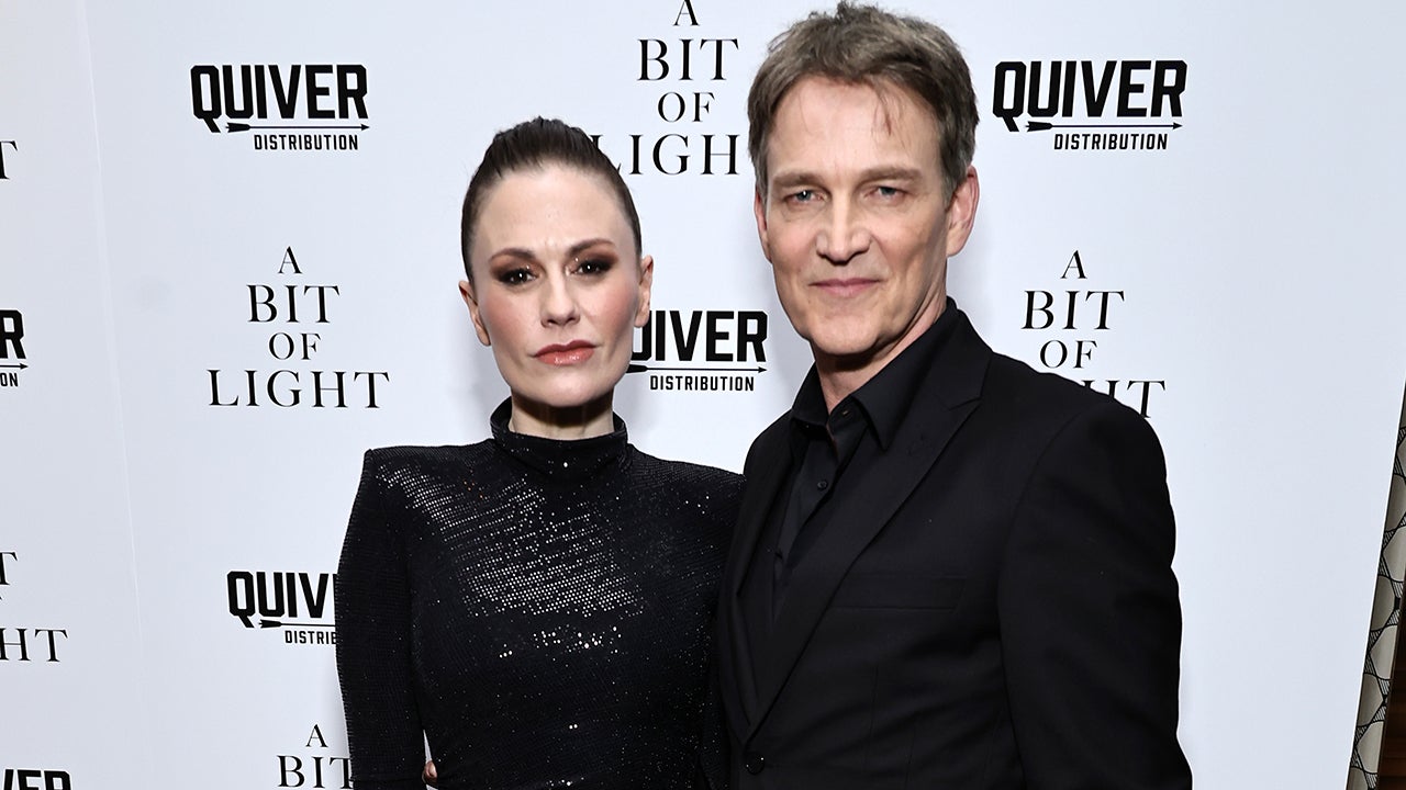 Anna Paquin Uses a Cane on Red Carpet With Husband Stephen Moyer Amid Undisclosed Condition