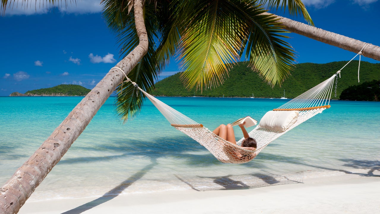 20 Best Beach Reads 2024: Explore New Books to Read This Summer - Vimarsana News