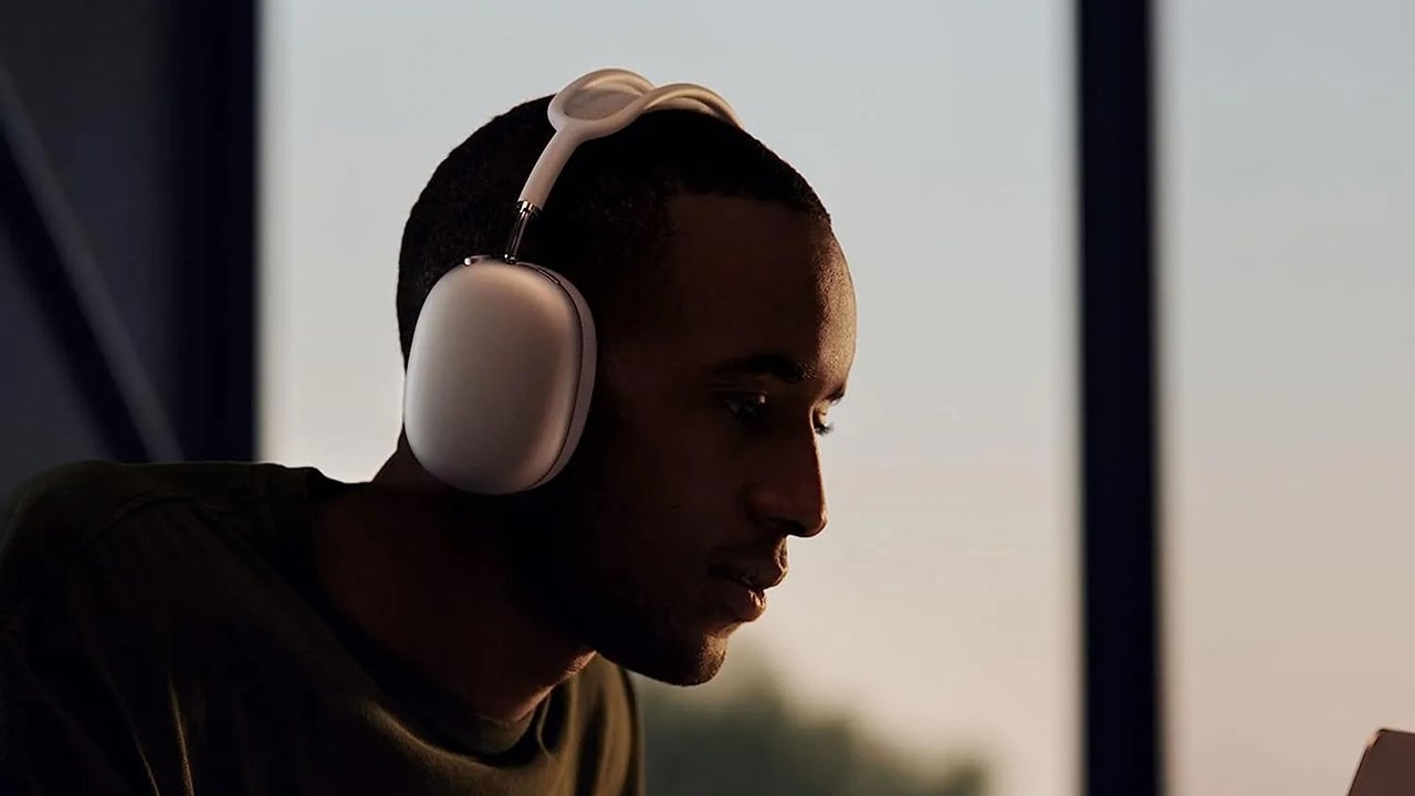 Best AirPods Max Deal 2024: Get $99 Off at Amazon's Memorial Day Sale Right Now - Vimarsana News