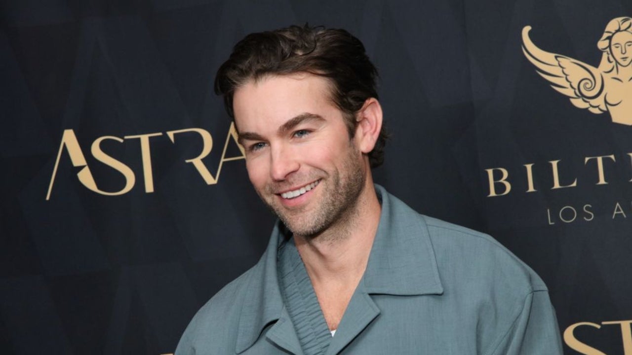 Chace Crawford Says He Hooked Up With One of His 'Gossip Girl' Co-Stars - Vimarsana News