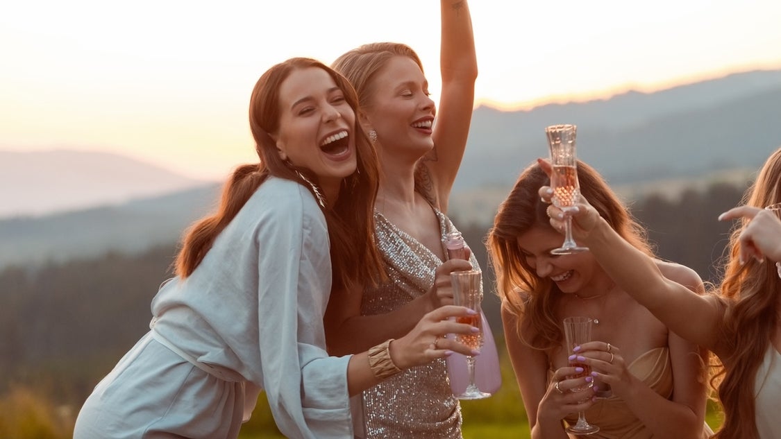 White-Hot Bachelorette Party Outfits and Accessories for the Bride From  Abercrombie & Fitch, L*Space and More | Entertainment Tonight