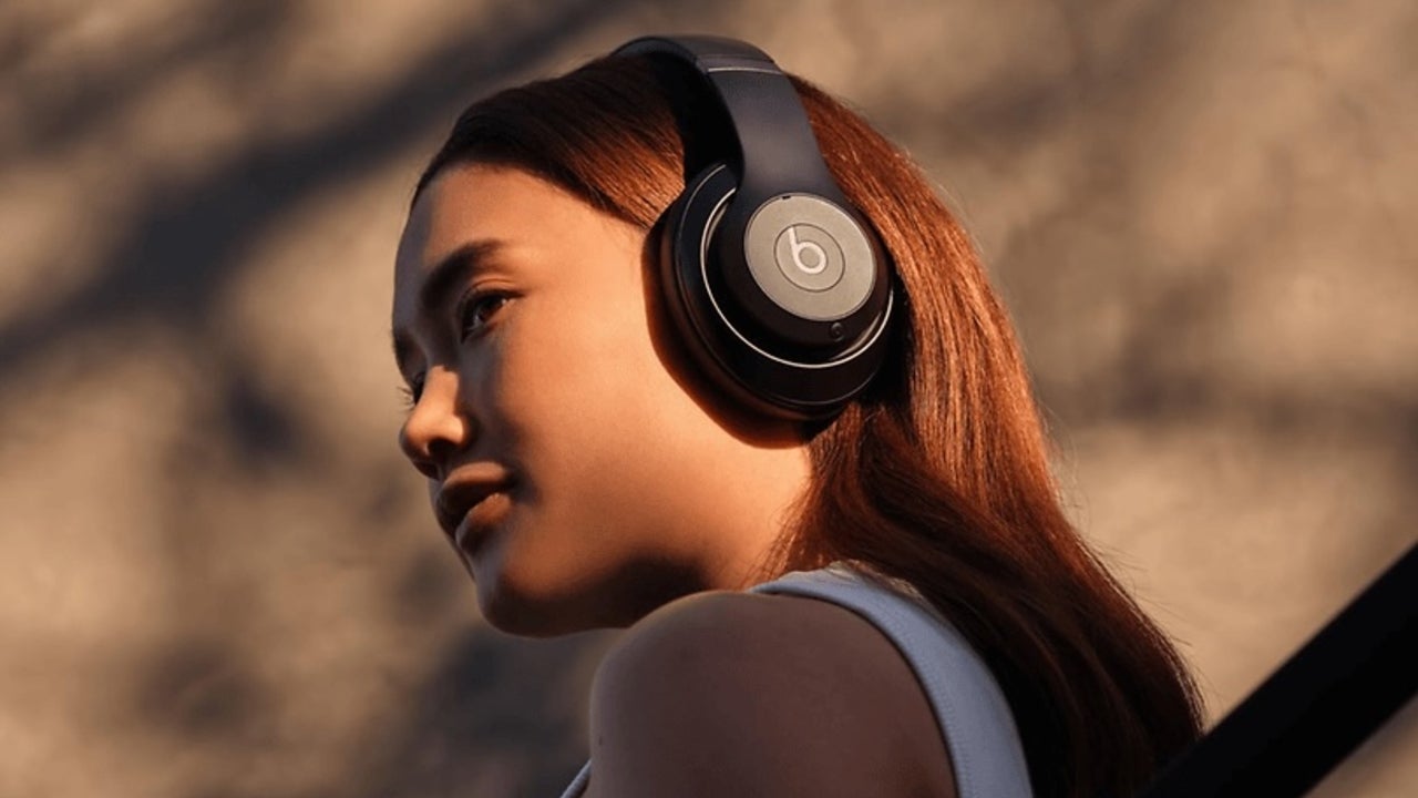 The Beats Studio Pro Noise-Cancelling Headphones Are $170 Off at Amazon Right Now - Vimarsana News