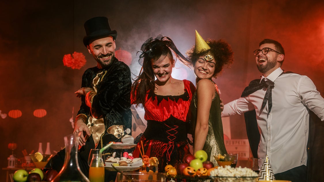 12 Best Halloween Costume Deals to Shop on Amazon Right Now — Up to 55% Off 