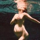 January Jones posts nude pregnancy throwback