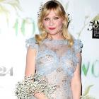 Kirsten Dunst in Baby's Breath Boa