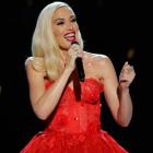 Gwen Stefani Singing in Her 'You Make It Feel Like Christmas' NBC Special