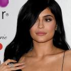 Kylie Jenner shows off her new haircut