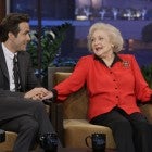ryan_reynolds_betty_white_gettyimages-140759629.jpg