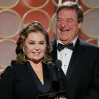 ROSEANNE BARR JOHN GOODMAN GOLDEN GLOBES 2018
