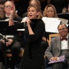 Faith Hill Aretha Franklin Funeral