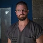 stephen amell arrow 701