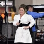 Kelly Clarkson performs live onstage on NBC's 'Today' Celebrates The International Day Of The Girl at Rockefeller Plaza on October 11, 2018 in New York City. 