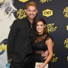 Brett Young  Taylor Mills 