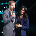 Meghan Markle Gives Birth to Royal Baby! 